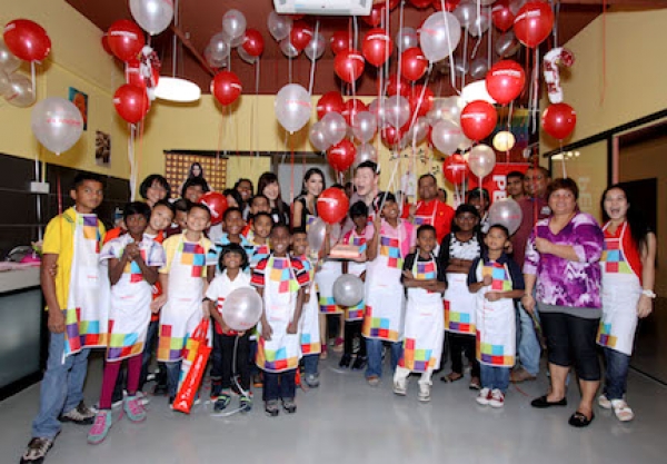 Amber Chia &quot;Bake&quot;day Bash